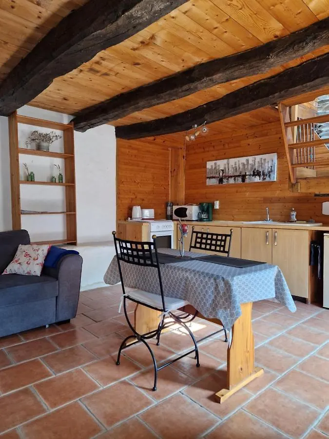 Gite Rustique En Centre Bretagne Laniscat Apartmán